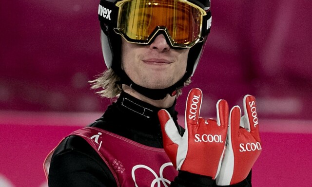 image: Tande røper fingerspråk